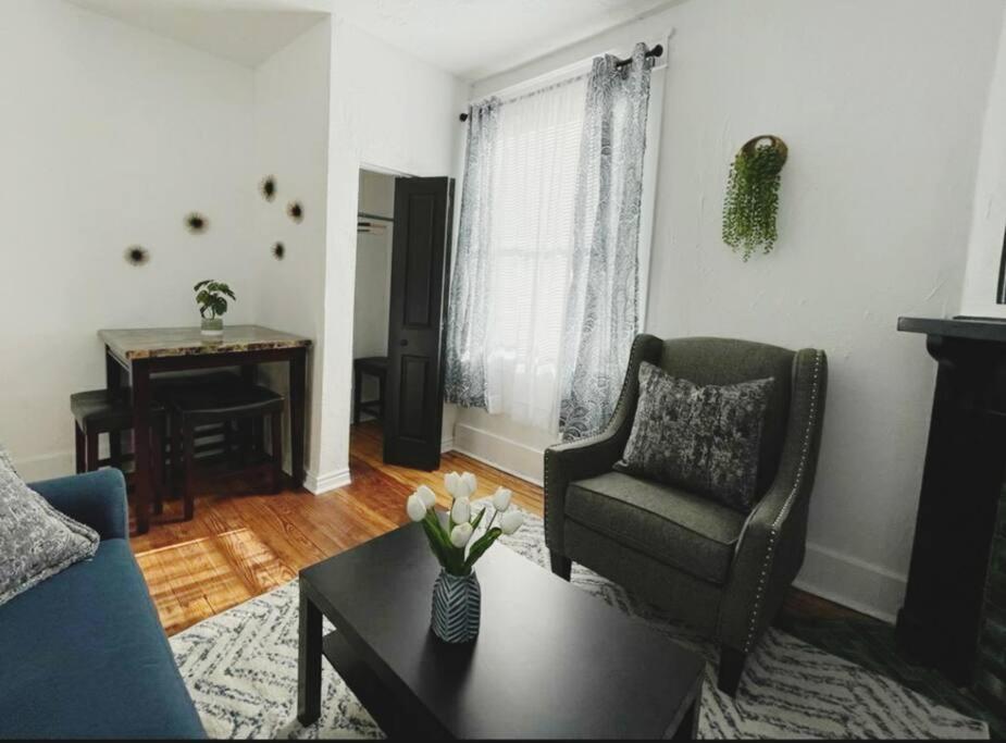 Lovely 2Br W Office Space - King Bed & Alexa Διαμέρισμα Πίτσμπουργκ Εξωτερικό φωτογραφία
