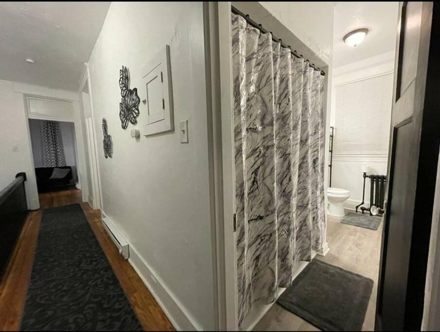 Lovely 2Br W Office Space - King Bed & Alexa Διαμέρισμα Πίτσμπουργκ Εξωτερικό φωτογραφία